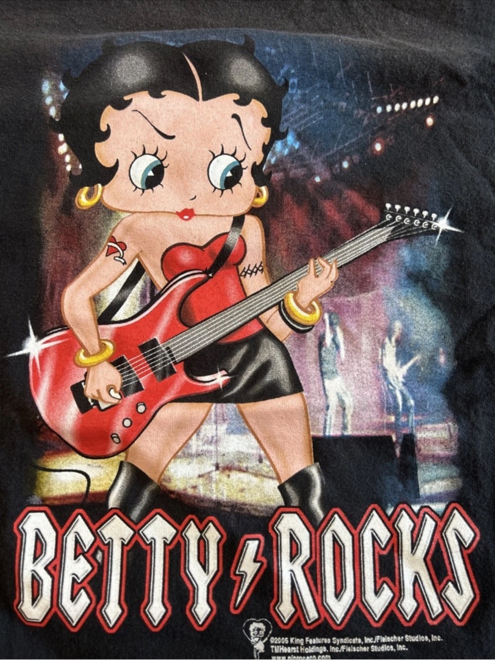 Vintage Betty Boop "Betty Rocks" Black Graphic Tee Men’s small - Picture 2 of 5